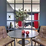 Elegance By Magic Apartments